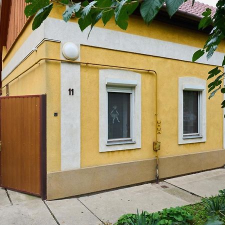 Kölcsey Vendégház Hódmezővásárhely Exterior foto
